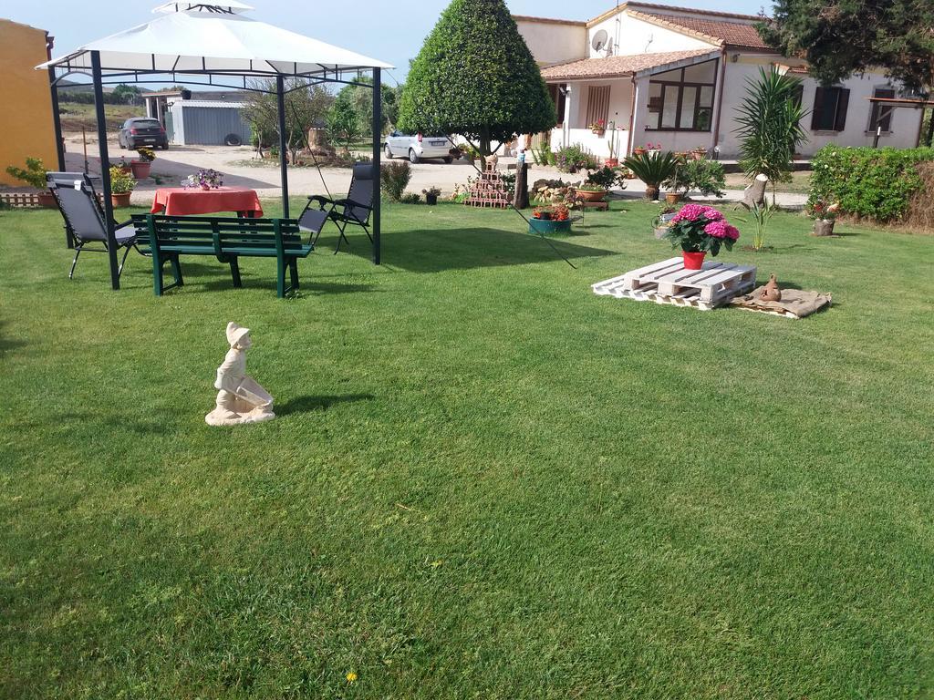 Rita B&B Sea Sun And Nature Санта-Марія-ла-Пальма Екстер'єр фото